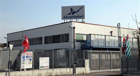 AkzoNobel annuncia chiusura sito. Montanariello (PD): “Copione inaccettabile, daremo battaglia per cambiare il finale”.