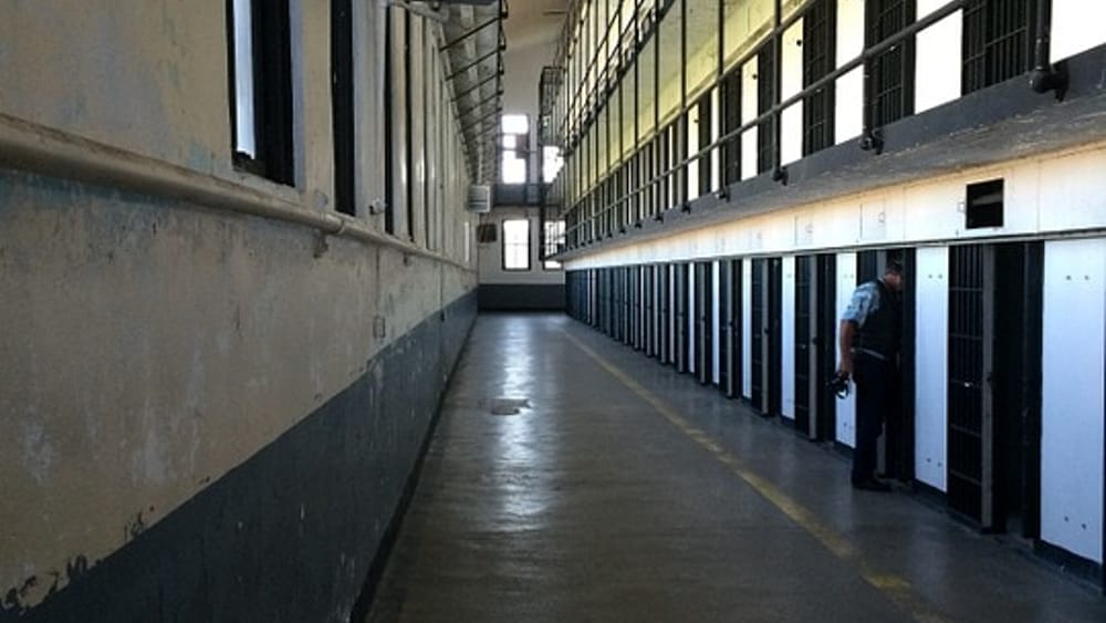 Verona, carcere Montorio. Mozione Bigon (Pd): “Troppi suicidi, incrementare personale sanitario e attività lavorative”.